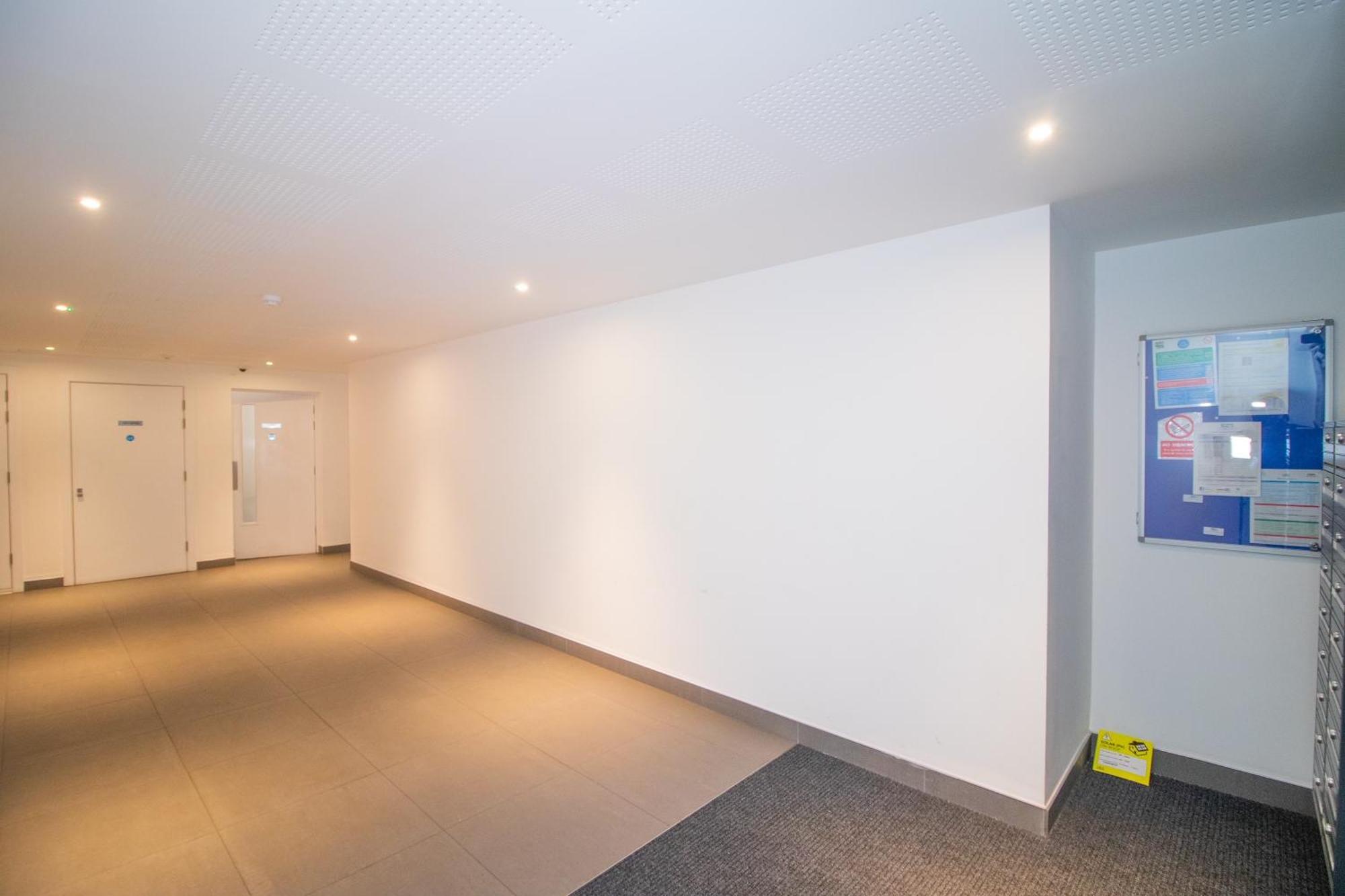 Greenwich Apartment With A River View & Balcony Near The 02 Arena & North Greenwich With Free Wifi & Fast Links Into Central London Luaran gambar