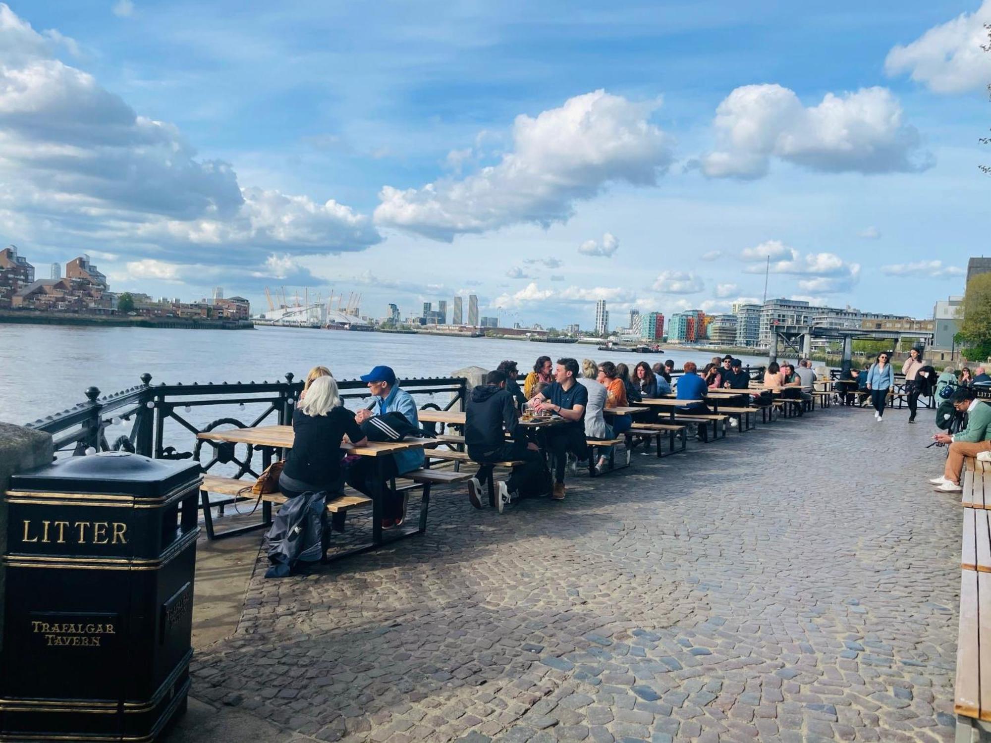 Greenwich Apartment With A River View & Balcony Near The 02 Arena & North Greenwich With Free Wifi & Fast Links Into Central London Luaran gambar